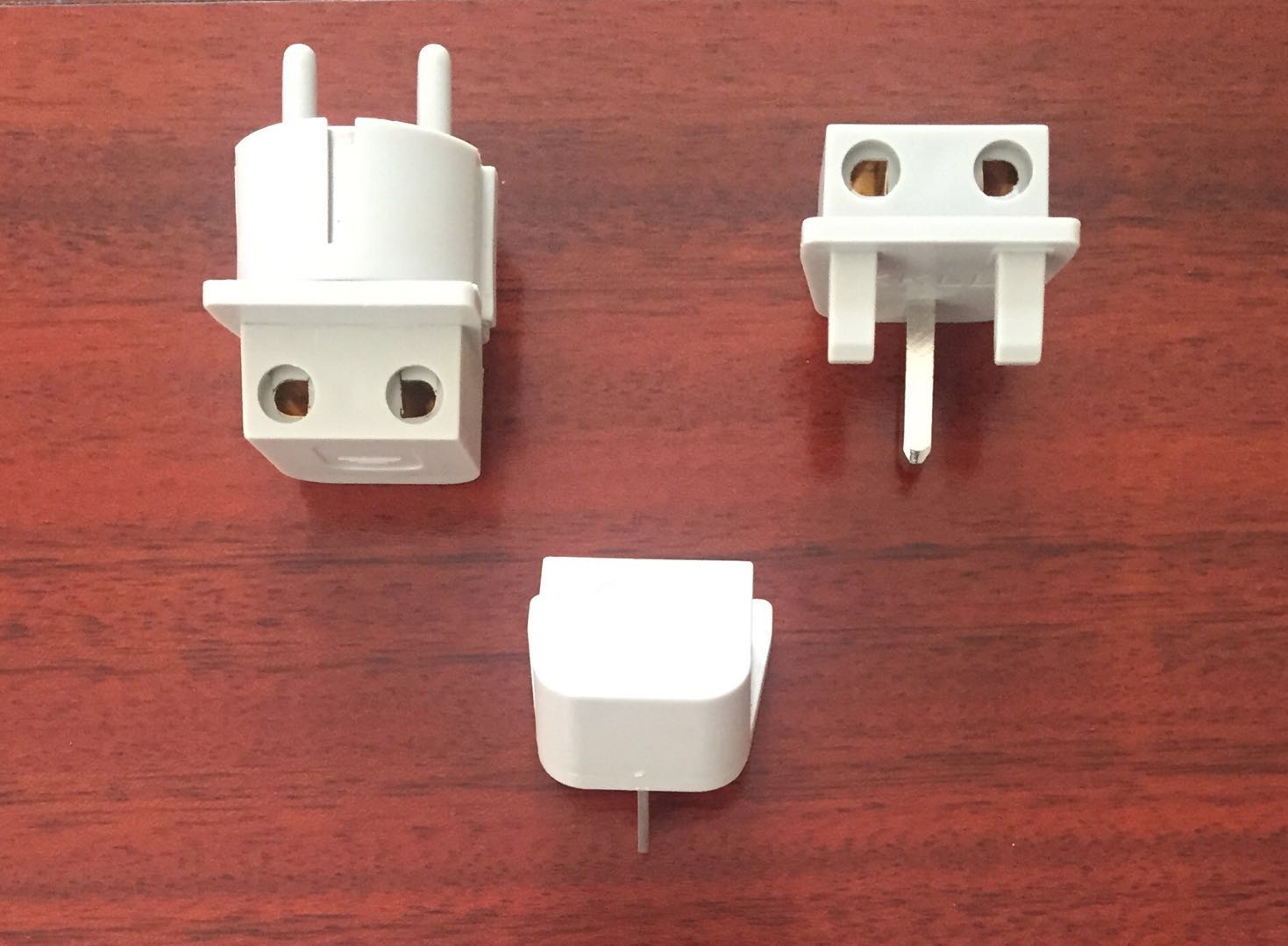 Adapter/Plug